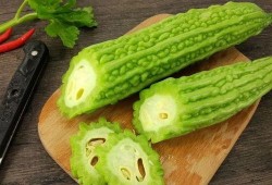 网红吃瓜八卦是真的吗,真相还是谣言？揭秘网络热点背后的真相