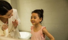 房东爆料女租客出轨视频,女租客出轨视频引发邻里热议