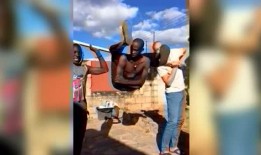 俄罗斯小哥爆料视频集锦,视频集锦揭秘真实生活瞬间