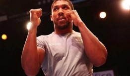 拳王约书亚最新爆料,备战新对手，备战计划曝光！”