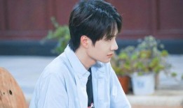 王一博最新感情观爆料,新时代爱情观，携手共筑美好未来